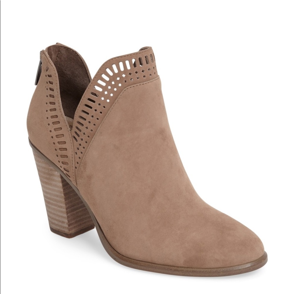Vince Camuto Fileana Split Shaft Bootie